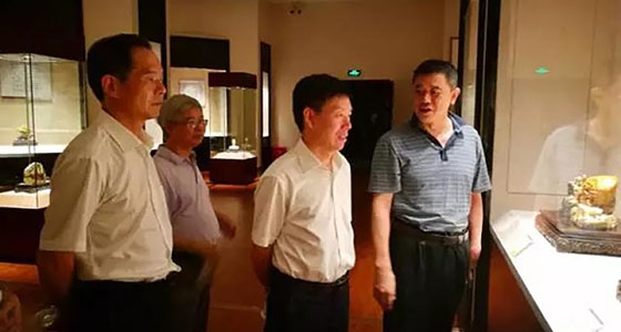 中共浙江省委宣傳部部務(wù)會議成員、干部處處長吳熔一行參觀倪東方藝術(shù)博物館